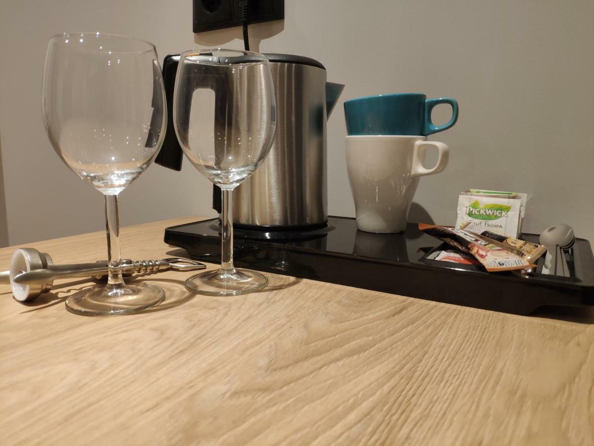 H33 Apartamenty ビトム エクステリア 写真